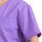 Le uniformi eliminabili mediche sfregano i vestiti per staff ospedaliero